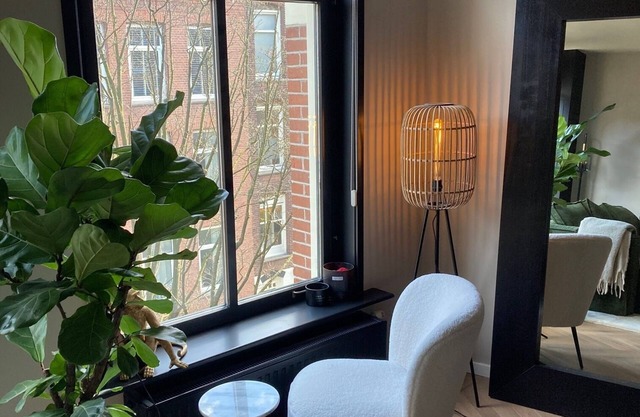 Modern, stylish apartment in De Pijp, Amsterdam