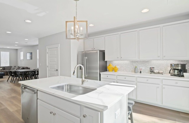 Modern Townhouse In Charlotte - Nest in NODA