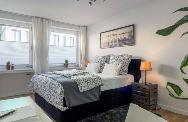 Modern university/business apartment near HBF & Stadthalle