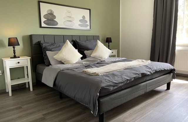 Modern vacation apartment with 3 bedrooms - perfect for up to 8 people!