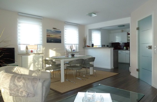 Modern vacation home -fireplace-sauna-wellness-nature-Baltic Sea-quiet-3 bedrooms