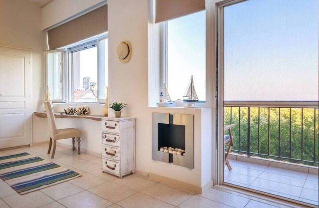 Modern vacation suite in Ferma