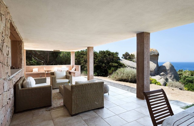 Modern Villa "I Graniti" Close to Beach with Sea View, Patio, Air Conditioning and Wi-Fi