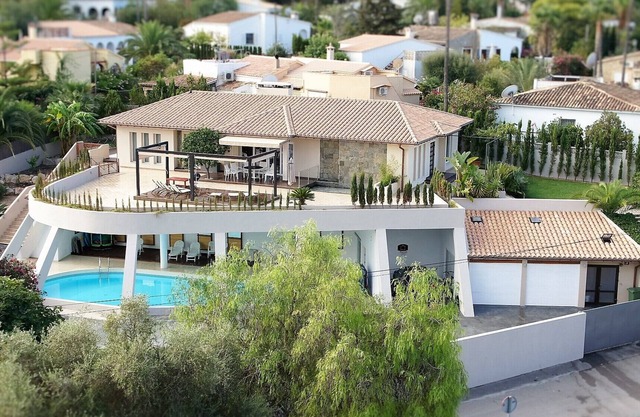 Modern Villa With Large Private Pool In Santa Ponsa