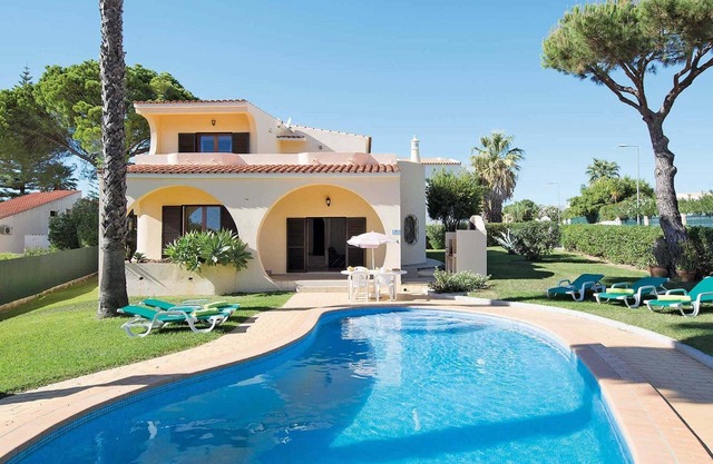 Modern villa in an exclusive residential area with a private swimming pool