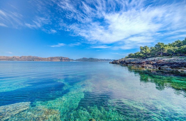 MODERN VILLA ON THE SEA IN MANRESA, POLLENSA