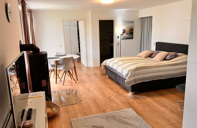 Moderne 1-zimmer Ferienwohnung in Ruhiger Lage