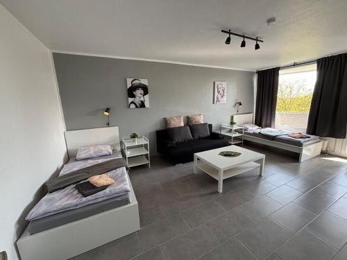Moderne 3,5 Zimmer 85m2 & Balkon Wohnung