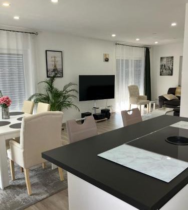 Moderne Einliegerwohnung nähe Ingolstadt und Bad Gögging