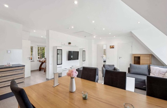 Moderne Ferienwohnung mit Terrasse