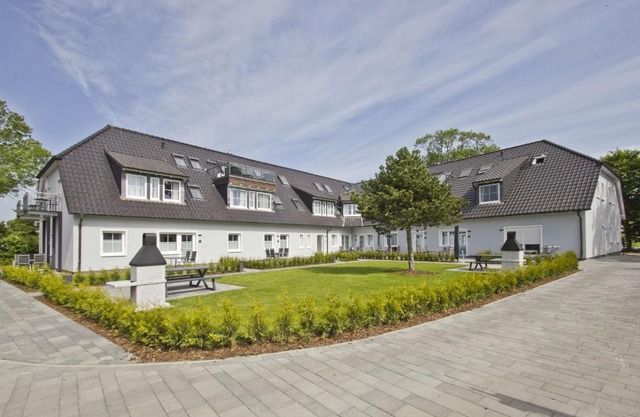 moderne Ferienwohnung mit eigener Terrasse - Haus Inselwind FeWo MEERstille