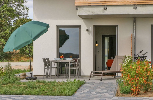 Moderne Ferienwohnung in Ruhiger Lage mit Terrasse - Wreecher Idyll Fewo 01