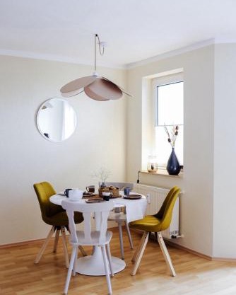 Moderne Fewo mit Balkon und Parkplatz - salt apartments