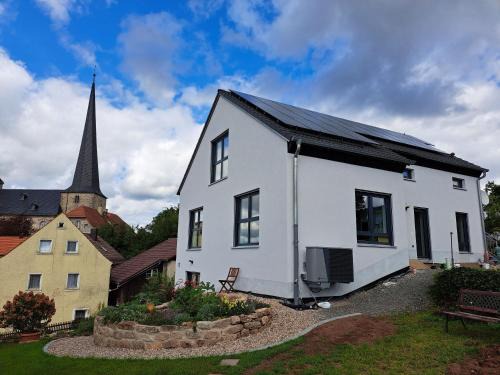 Moderne Neue Dachgeschosswohnung Juliane