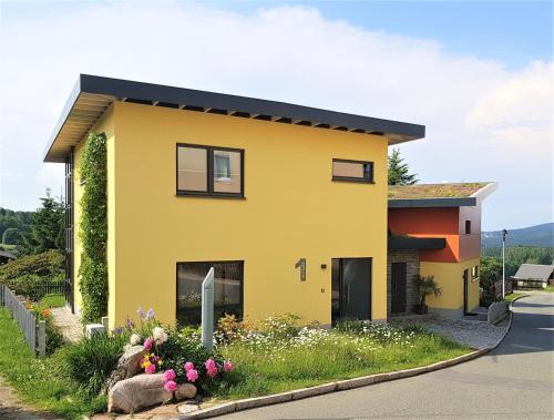 Moderne, Niveauvoll Eingerichtete Ferienwohnung Im Erzgebirge Mit Wohlfühlgarantie