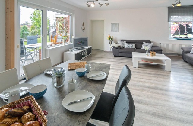 Moderner Bungalow Deichgraf in Strandnaher Lage