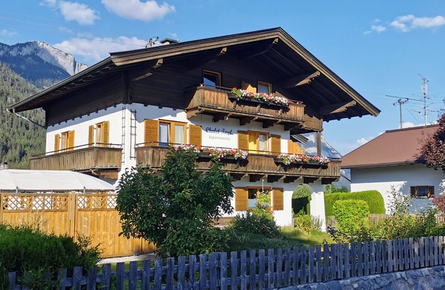 Modernes Appartement mit Überdachten Balkon-5 Minuten zum Skilift