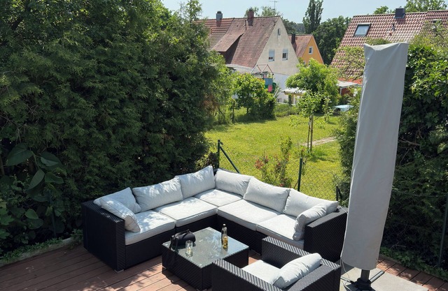 Modernes Doppelhaus mit Terrasse – Ideal für Familien, Monteure & Messegäste