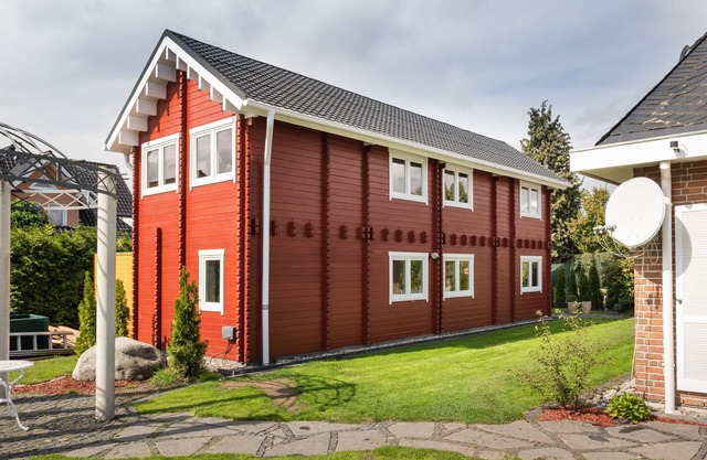 Modernes Haus mit Sauna und Kamin bei Hannover