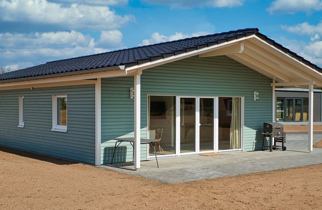 Modernes Schwedenhaus Lotta #4 - Skan-park Ferienhäuser & Tiny Houses am Bärwalder See