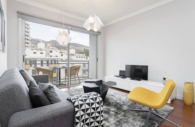 Moderno apartamento de cidade, Santa Catarina I