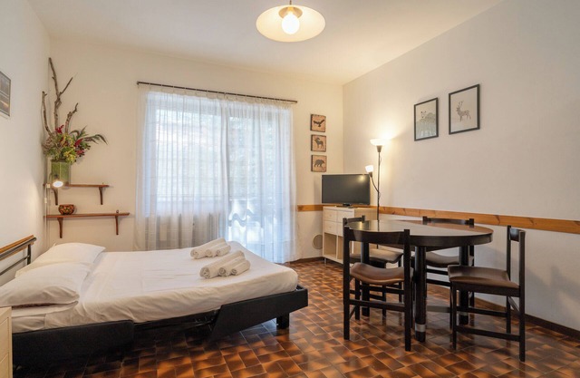 Moggio terrazzo 24 - Studio Apartment, Sleeps 3