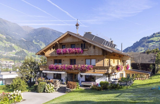 Moiklerhof holiday home in Ramsau im Zillertal
