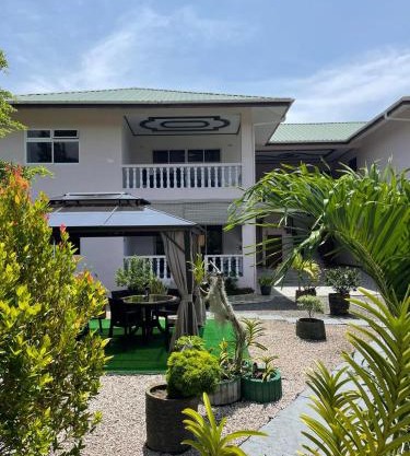 Mokara Holiday Apartment