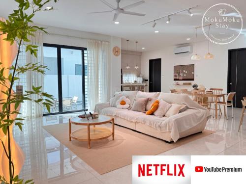 MokuMoku Miri Homestay FOC Netflix & Ytb 18pax