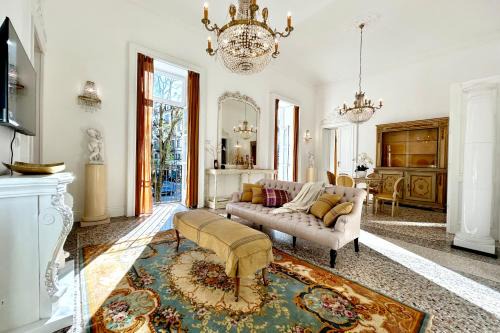 Mole Antonelliana Luxury Boutique Home GrandMaison