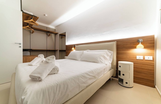 Moments - Two Bedroom Apartment, Sleeps 3