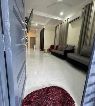 Mommy's Homestay K Trg pool