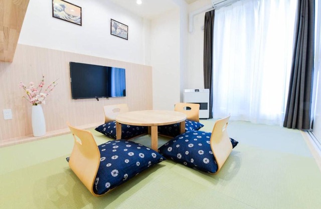 momo premium 303