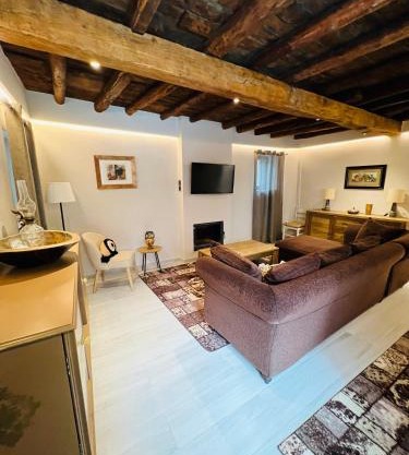 Monastiraki Central square Zoe House