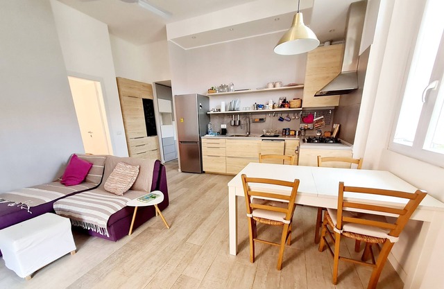 Monica and Alice's Maison Apartment with Terrace