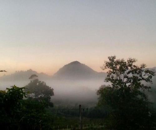 Monkeaw and Climber's Camp