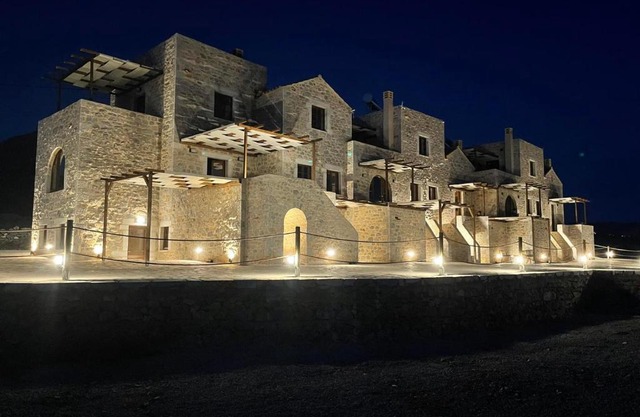 Monodendri Suites