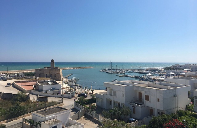 Monolocale vista mare-Studio-Balcony-Private Bathroom