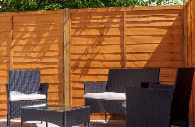 Monroe House Leeds 4 Bed Sleeps 9