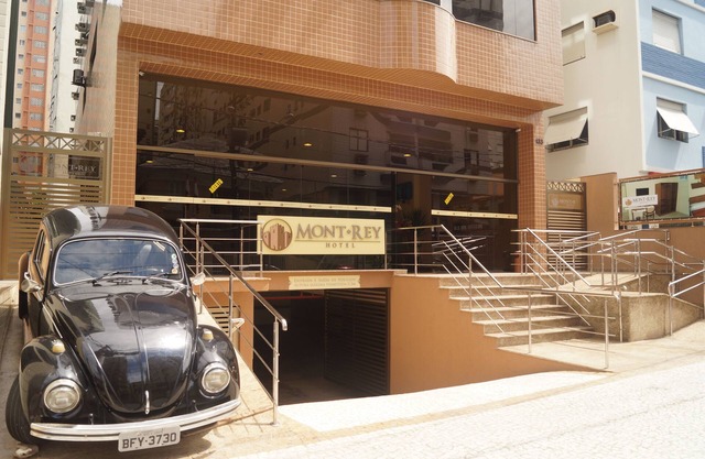 Mont Rey Hotel