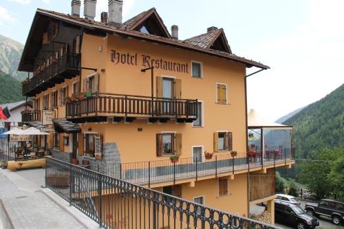 Mont Velan Chambres & Restaurant