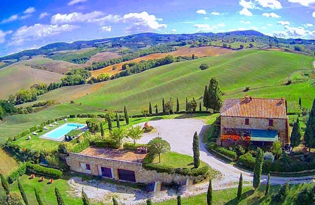 Montalcino,private villa with pool in Tuscany,stunning wiews!