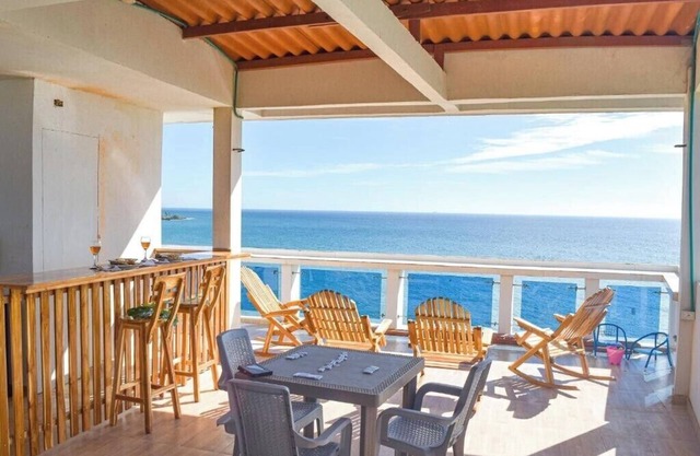Montegezirim Beach House