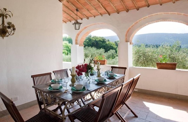 Montestigliano, an authentic farmhouse in the heart of Tuscany, is an oasis of peace and beauty that offers its guests refined residences and an enchanting view
