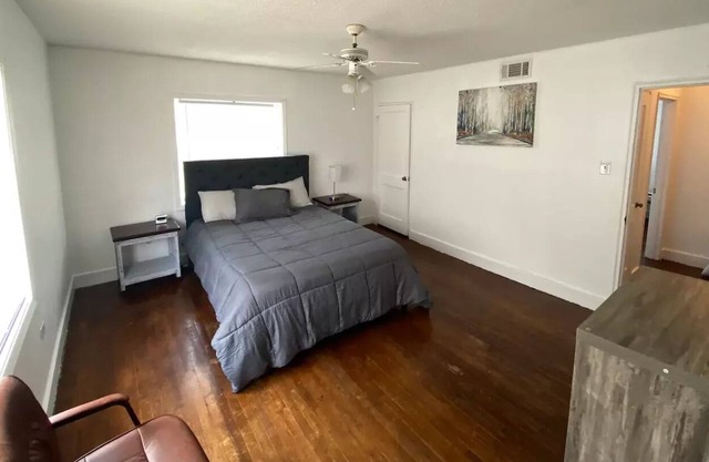 Monthly Discounts - Hudson 2-Story Townhouse Condo