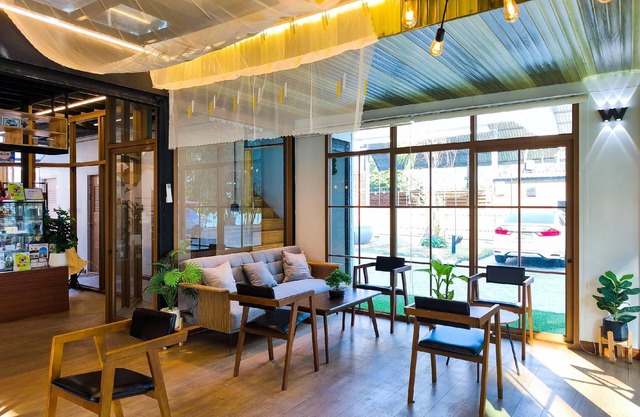 Moon in 9 haus Cafe & Villas