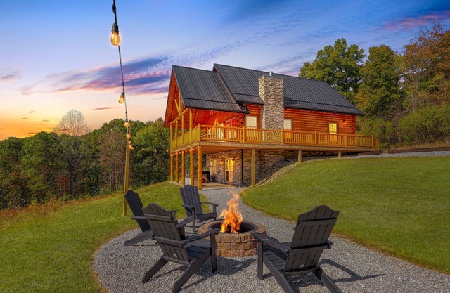 Moonlight Meadow cabin at Trickle Creek at Hocking Hills
