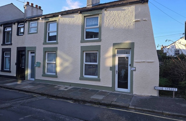 Morecambe Bay 2-Bed Cottage Hot Tub/Jacuzzi/Sauna