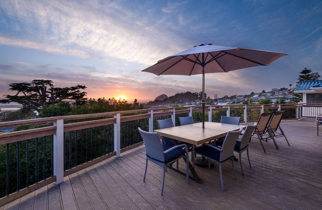 Morro Bay Heights Home with Amazing Ocean and Rock Views!