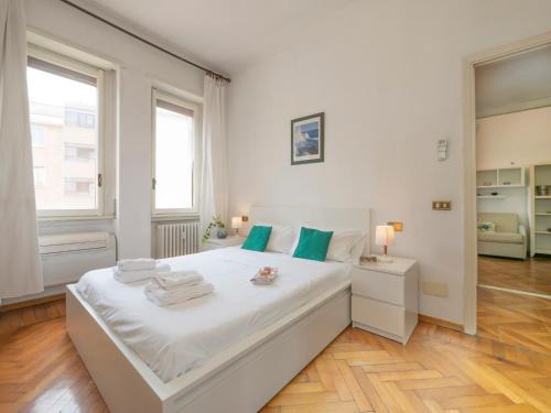 Moscova dream - Bright and Quiet 5th Floor Apartment